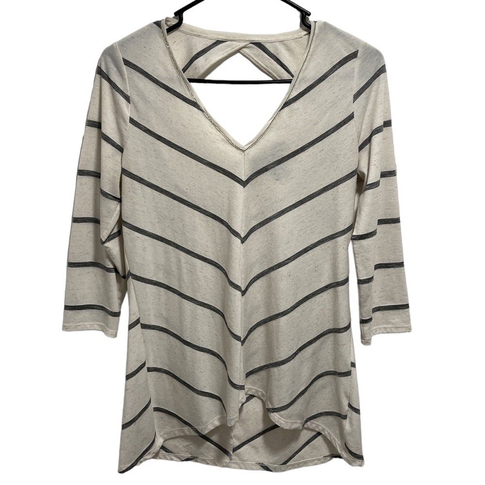 White House Black Market Top